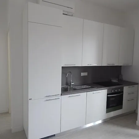 M43 Marcelli Nuovo Bilocale In Centro Fronte Mare * נומאנה